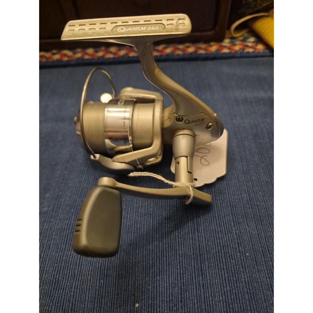 Quantum Icon 20 Spinning Fishing Reel